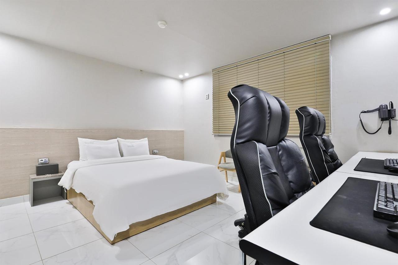 Shire Hotel Busan Station Kültér fotó
